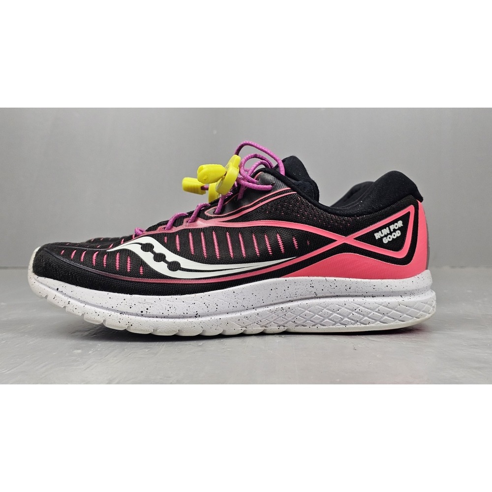 Saucony Kinvara Running Shoes Womens 8. Black Pink Run for Good Breast Cancer‎